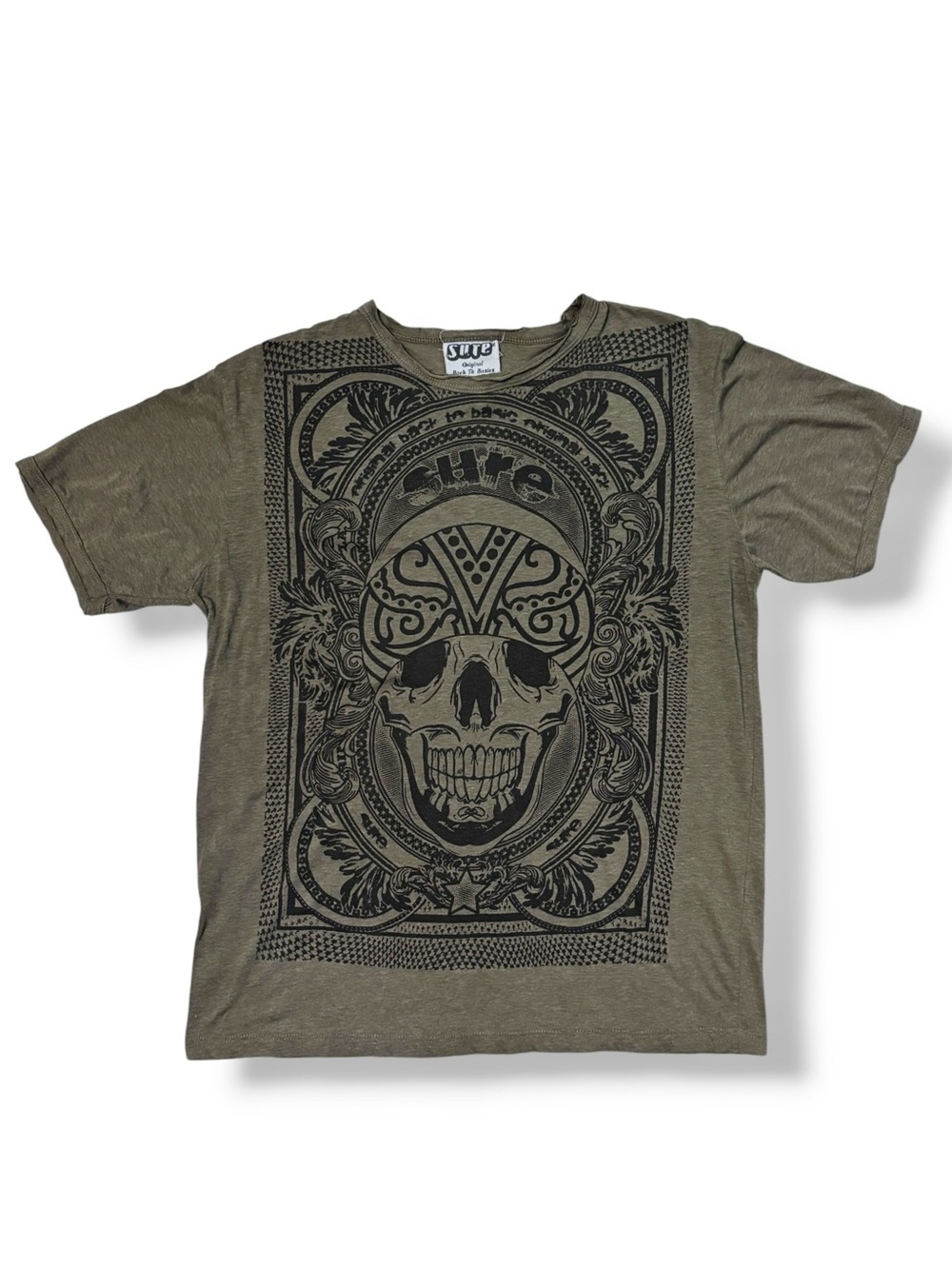 SURE DESIGN Green Crinkle Cotton Crew Size Medium Trippy Skull Graphic